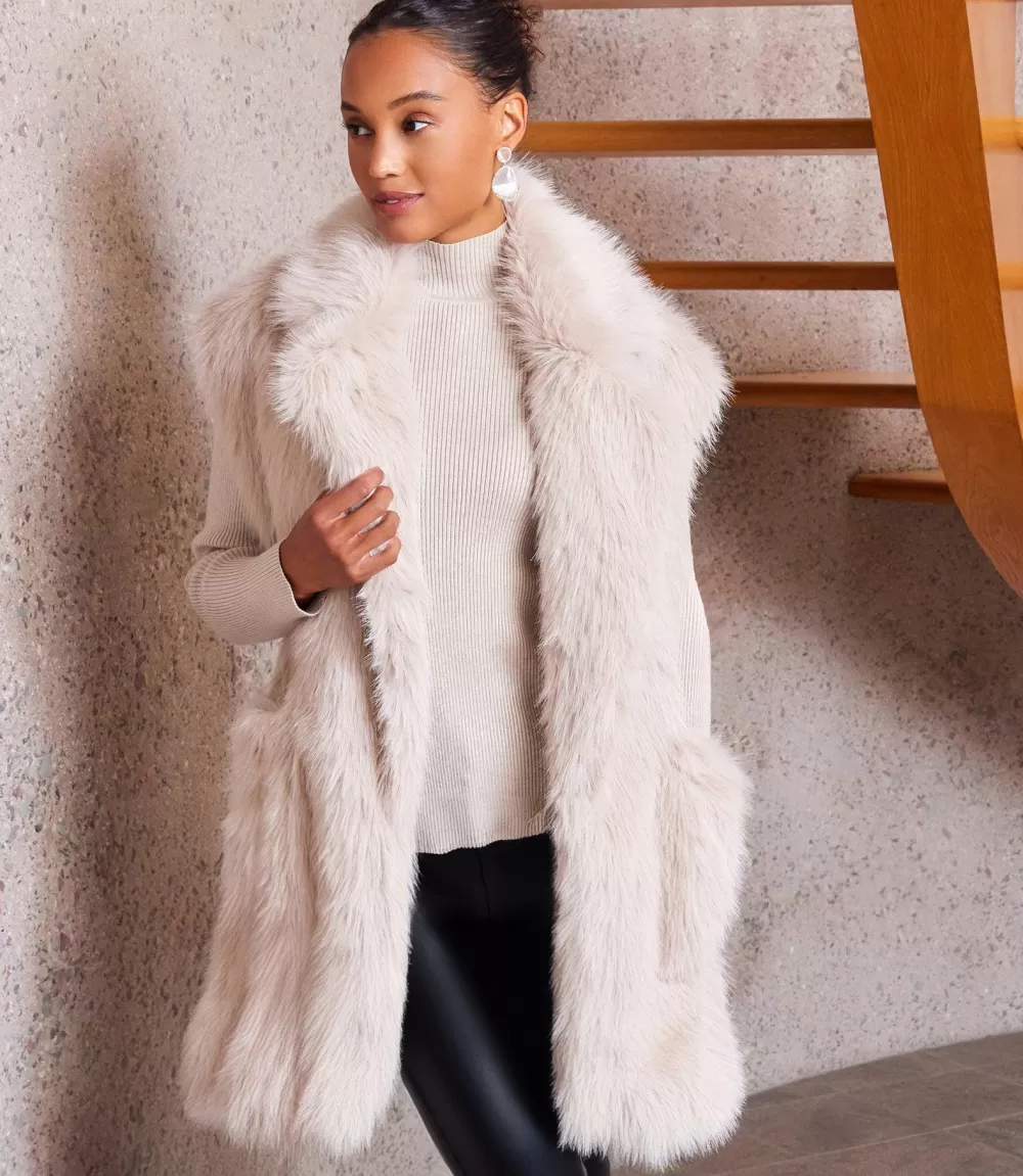 Faux Fur Vest>Karen Kane Outlet