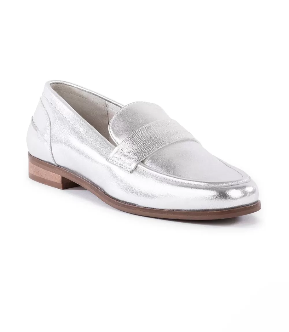 Sooner Or Later Metallic Penny Loafer>Karen Kane Store